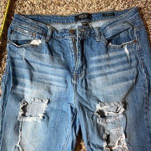 Judy Blue girlfriend heavy distressed jeans